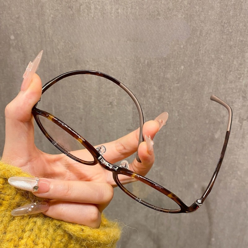 Oval Tortoise Eyeglasses